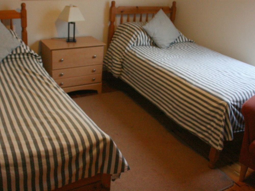 Ross House Bed and Breakfast Roscommon Buitenkant foto