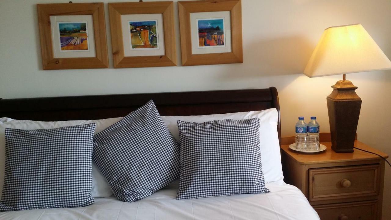 Ross House Bed and Breakfast Roscommon Buitenkant foto